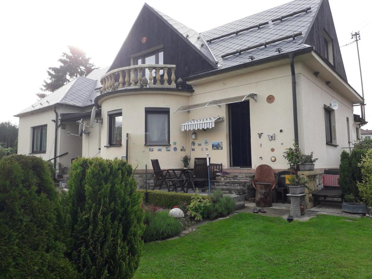 U Lesa Apartamento Bohutín Exterior foto