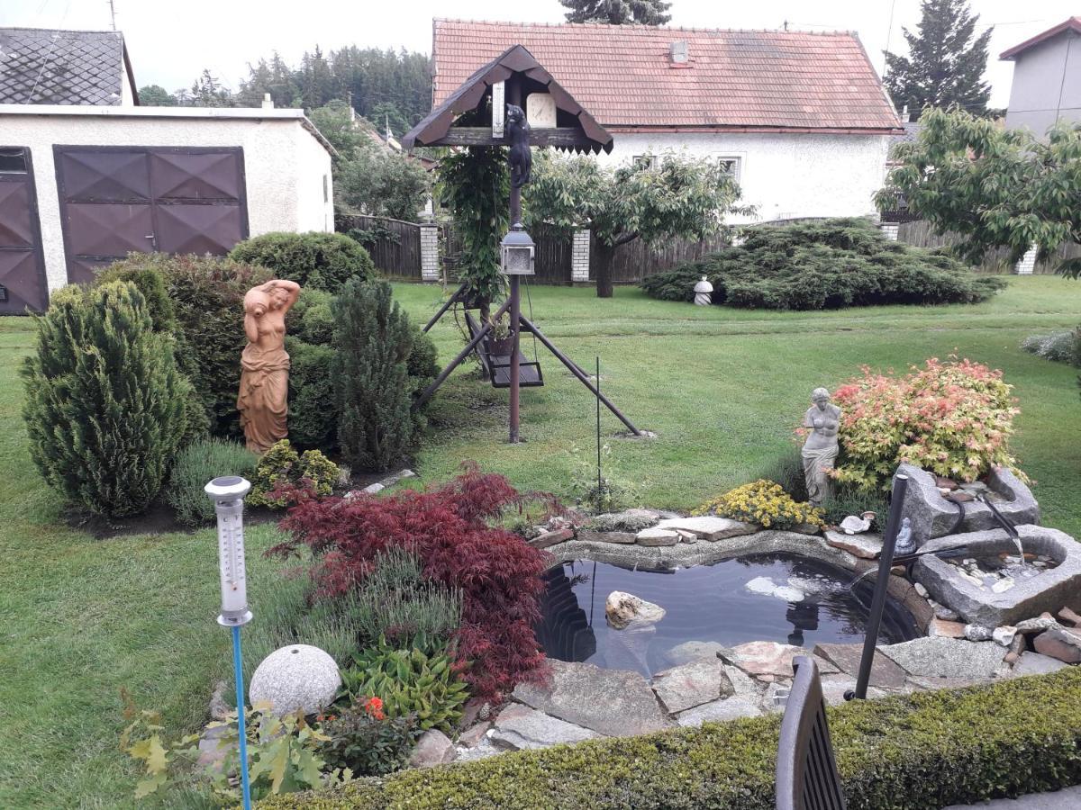 U Lesa Apartamento Bohutín Exterior foto